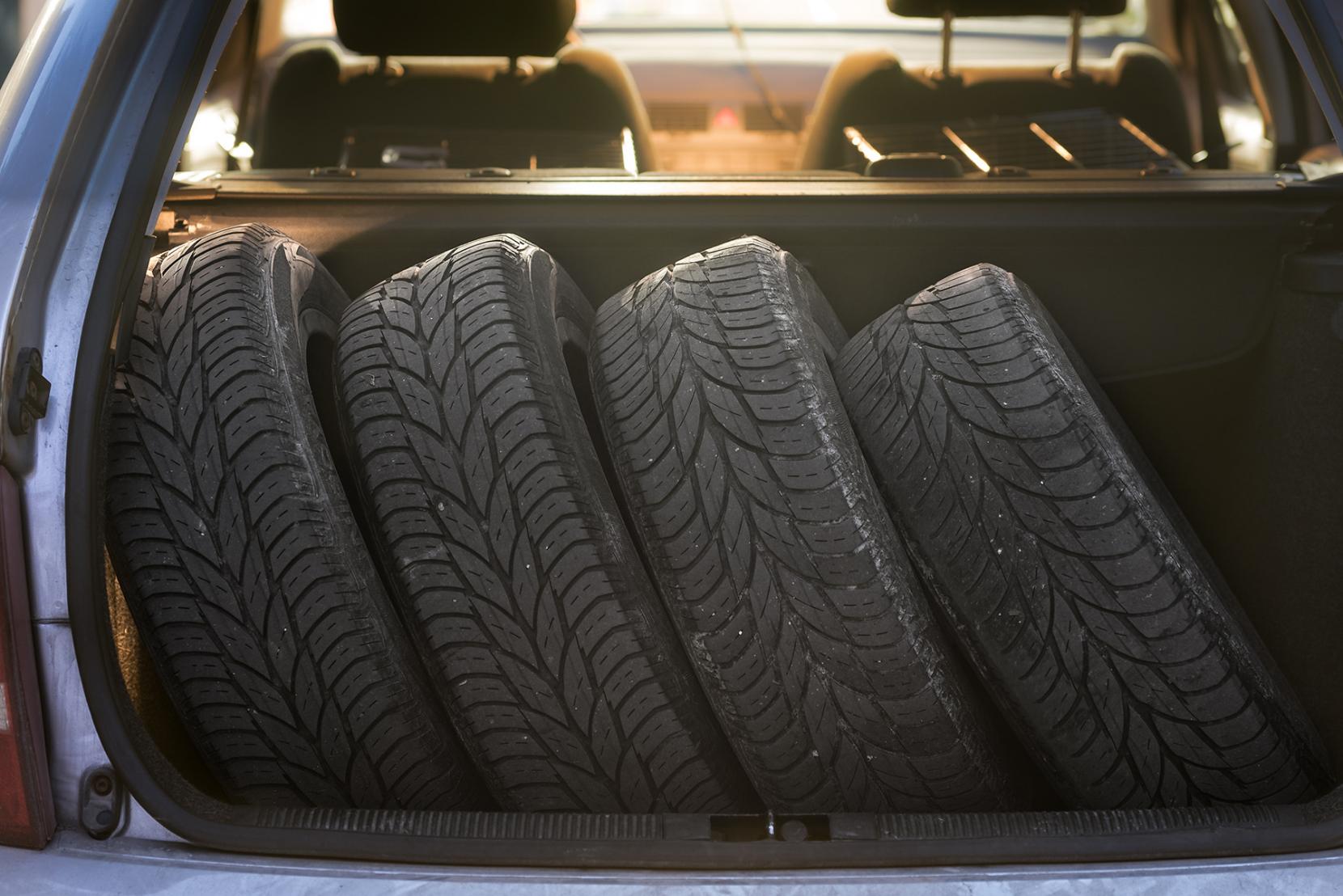Driving with Winter Tires In Summer: Top Reasons to Reconsider