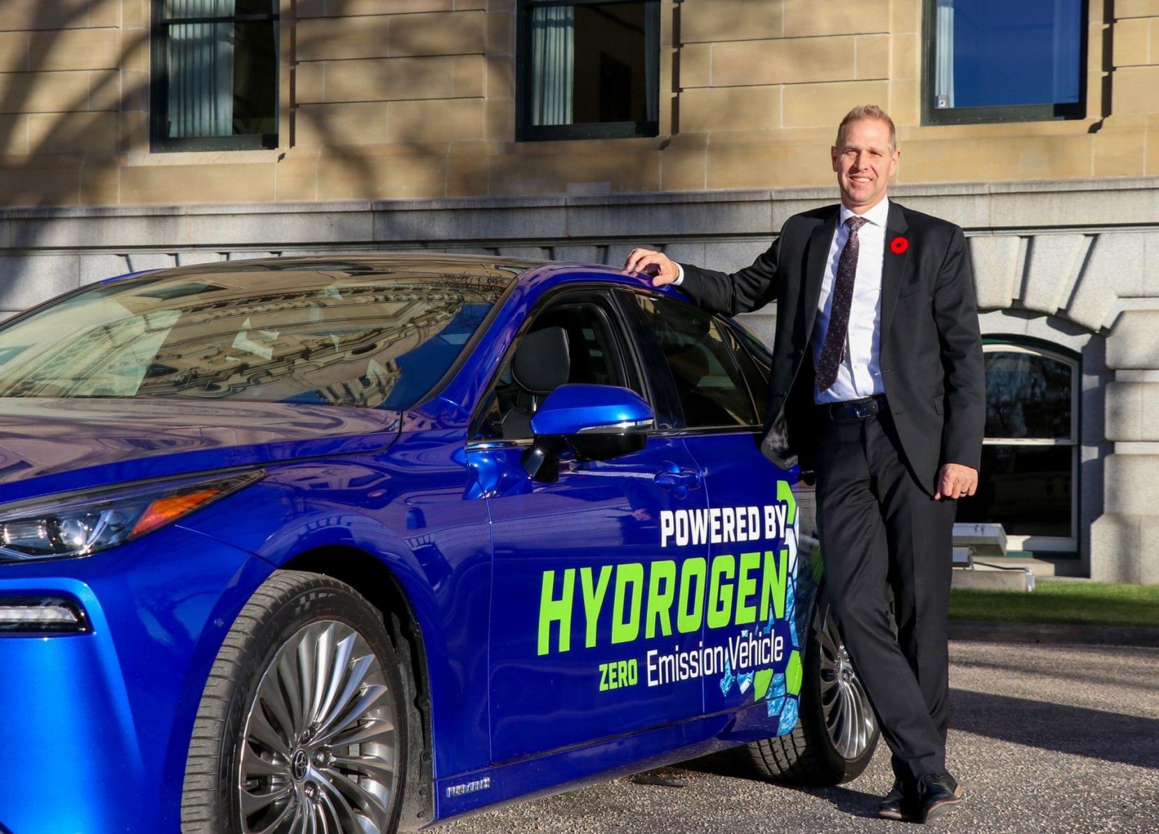 hydrogen-powered car